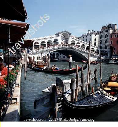 220294RialtoBridge,Venice.jpg