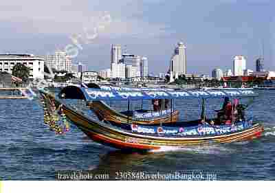 230584RiverboatsBangkok.jpg